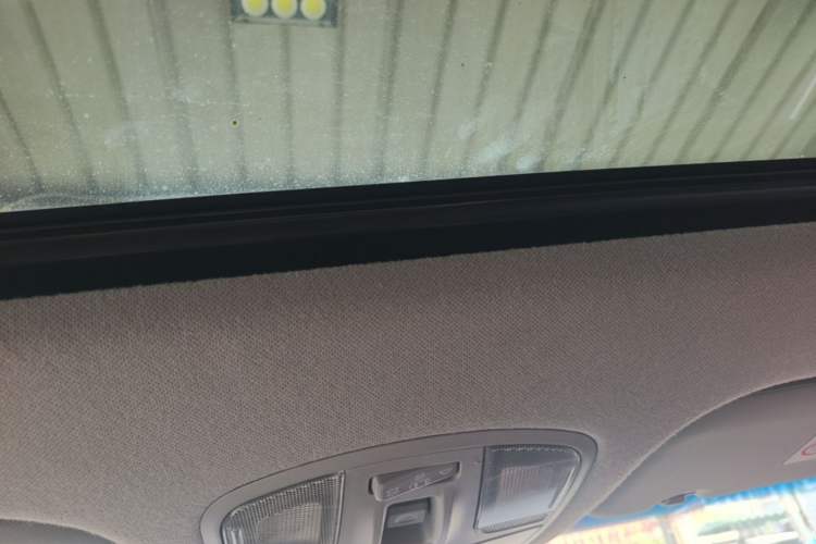 Used Hyundai Elantra (6th Generation / Lingdong) 2016 1.6L Automatic ZhiXuan – Elite Version
