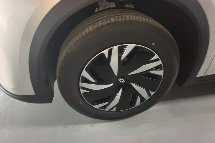 Used CHANGAN NEVO Q05 2026 Model 405Max
