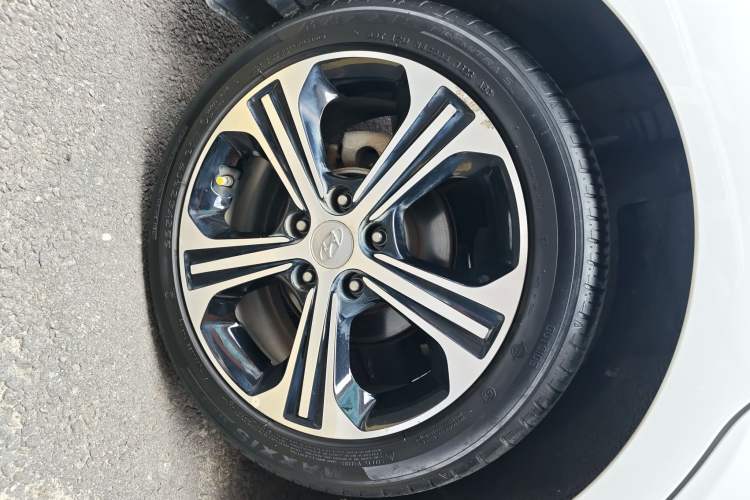 Used Hyundai Elantra (6th Generation / Lingdong) 2018 1.4T Dual-Clutch Xuan Dong · Dynamic Edition Right Rear Wheel Hub