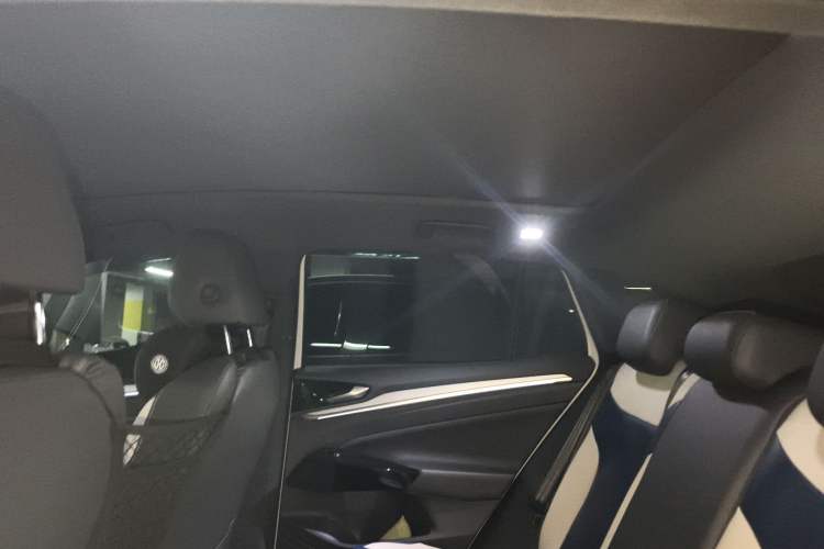 Used Volkswagen ID.4 CROZZ 2022 Long-Range PURE+ Edition