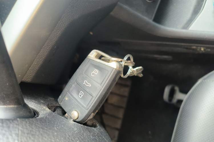 Used Volkswagen Lavida 2021 1.5L Automatic Comfort Edition
