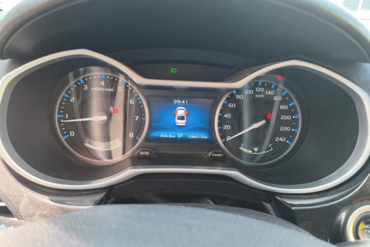 Used Geely Auto Emgrand 2017 Sedan Million Edition 1.3T CVT Upward Version Instrument Cluster