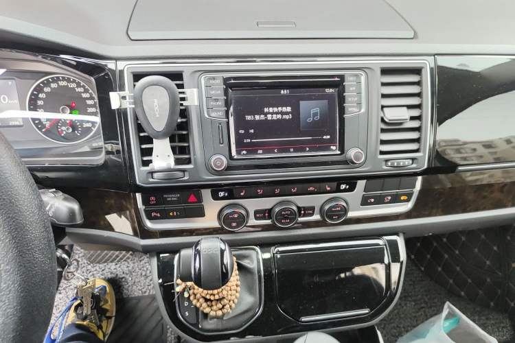 Used Volkswagen Multivan 2018 2.0 TSI Two-Wheel-Drive Luxury Edition 7 Seats
