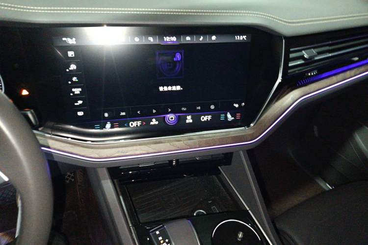 Used Volkswagen Touareg 2019 3.0 TSI RuiFeng Edition China V Standard Audio And AC Panel