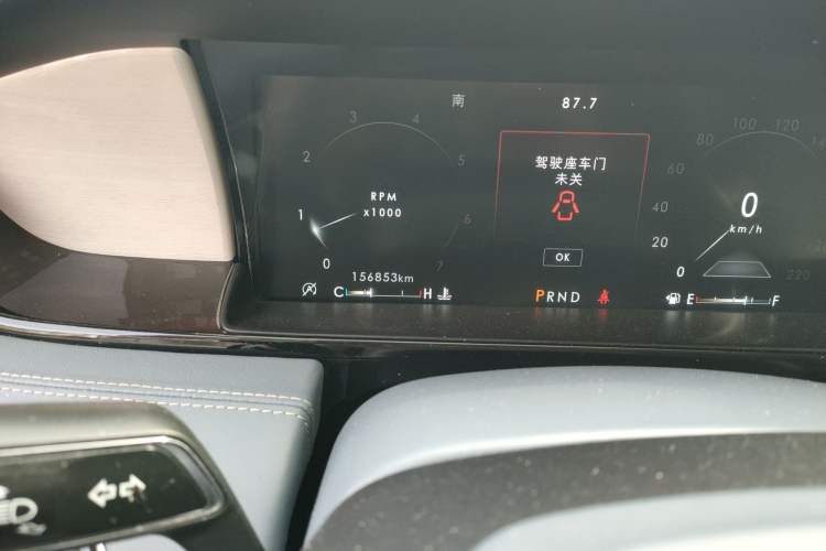 Used Lincoln Navigator 2019 3.5T Presidential Series China VI Standard Odometer Close Up