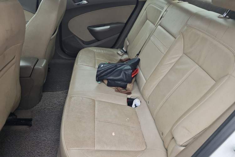 Used Buick GT 2012 GT 1.8L Automatic Fashionable Leather Edition Left Rear Seat