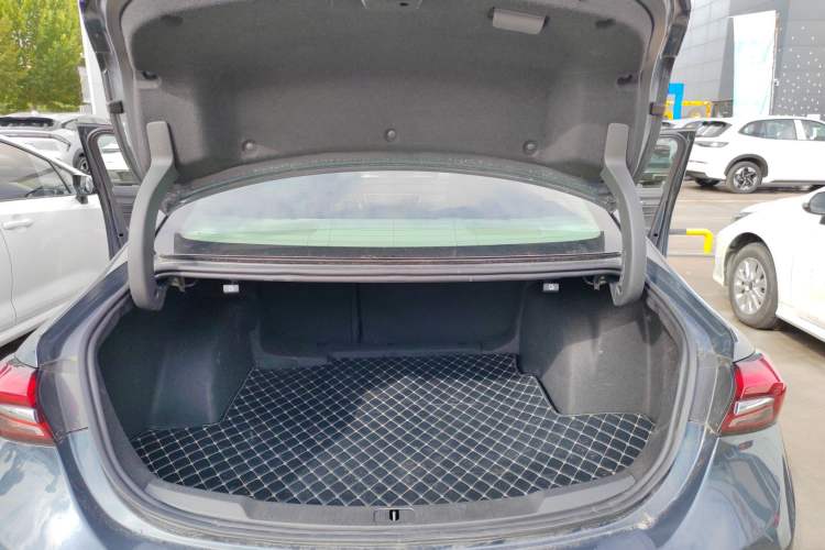 Used Buick LaCrosse 2021 552T Luxury Version
