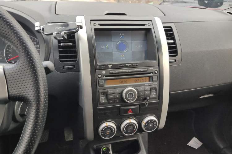 Used Nissan X-Trail 2012 2.5L CVT Luxury Edition 4WD

