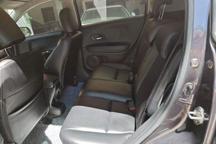 Used Honda Vezel 2019 220 TURBO CVT Elite Edition China VI Left Rear Seat