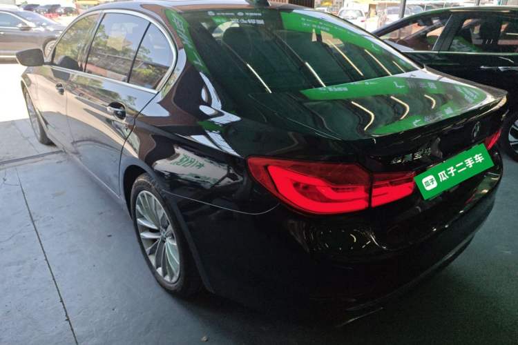 Used BMW 5 Series New Energy 2020 Mileage Upgrade Version 530Le Luxury Package