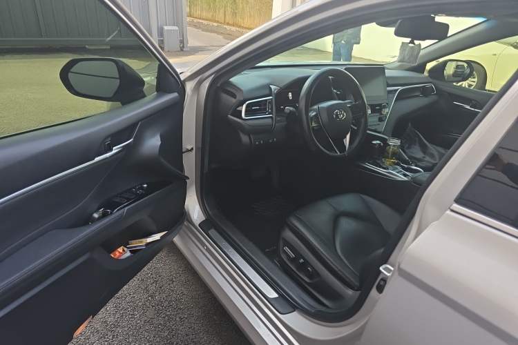 Used Toyota Camry 2021 Dual-Motor 2.5HG Luxury Edition
