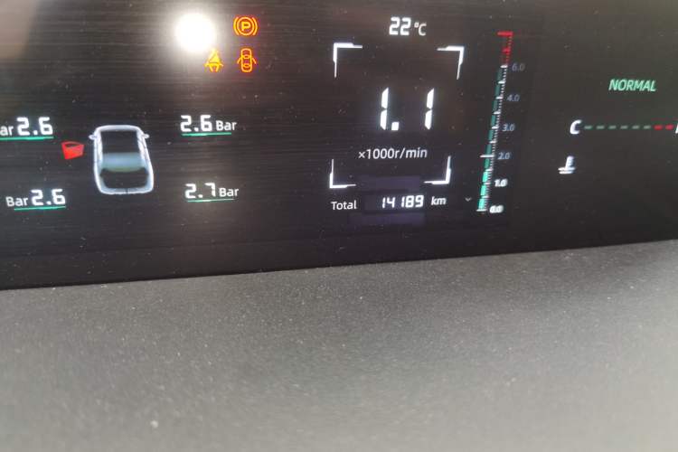 Used CHANGAN Eado DD 2023 Blue Whale NE 1.5T GDI DCT Luxury Edition Odometer Close Up