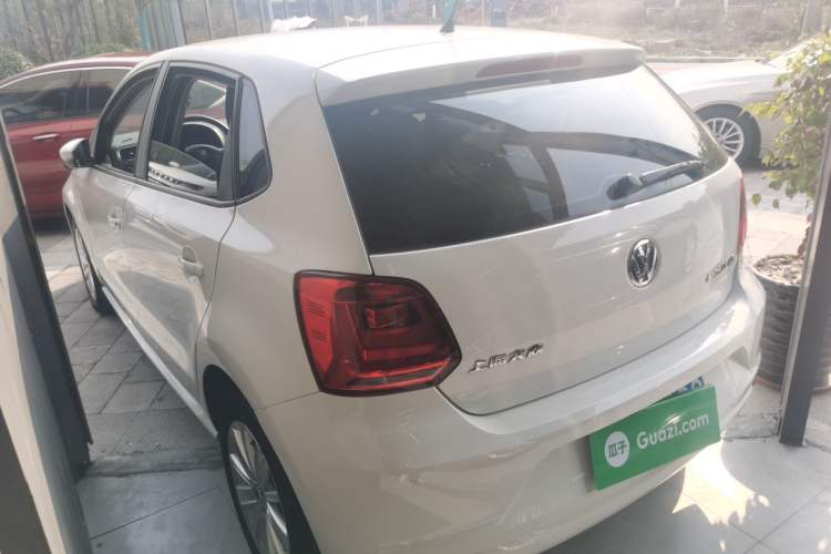 Used Volkswagen Polo 2014 1.6L Automatic Comfort Edition Exterior 2