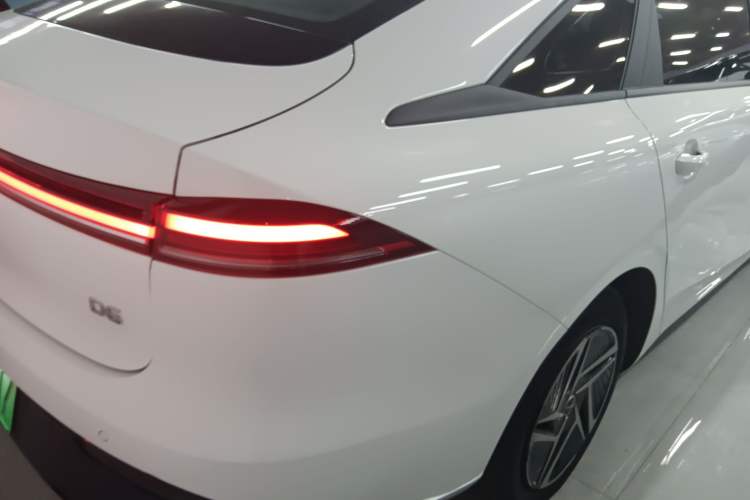 Used Roewe D6 2025 450 km Premium Edition
