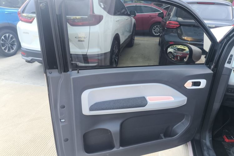 Used Chery New Energy QQ Ice Cream 2022 170km Sundae Phosphate Lithium-Ion