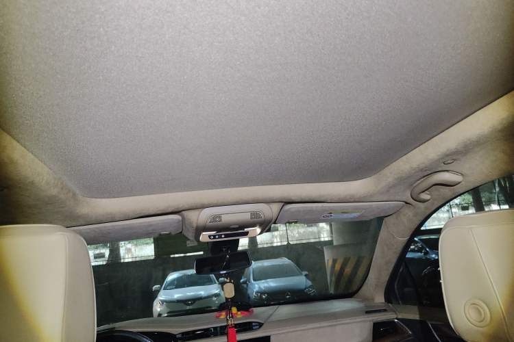 Used Cadillac XT5 2017 Anniversary Edition 28T Four-Wheel Drive Platinum Version