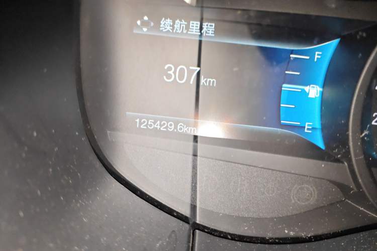 Used Ford Edge 2016 EcoBoost 245 Two-Wheel-Drive Titanium 7-Seater
