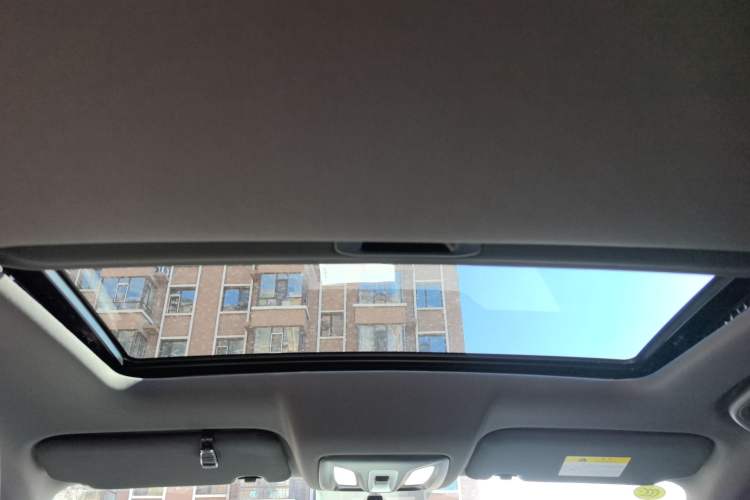 Used CHANGAN NEVO Q05 2025 Truly Delicious Version 125 Leading-Edge Edition Headliner