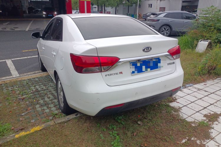 Used Kia Forte 2014 1.6L MT GL