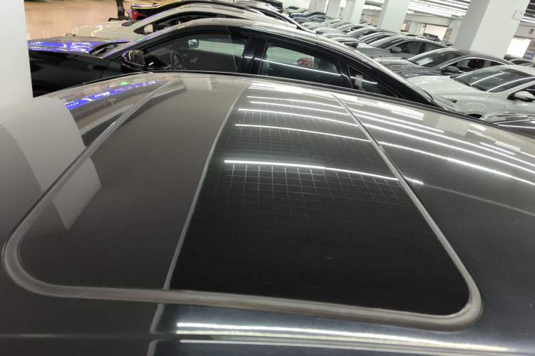 Used Toyota Camry 2021 2.0G Luxury Edition
