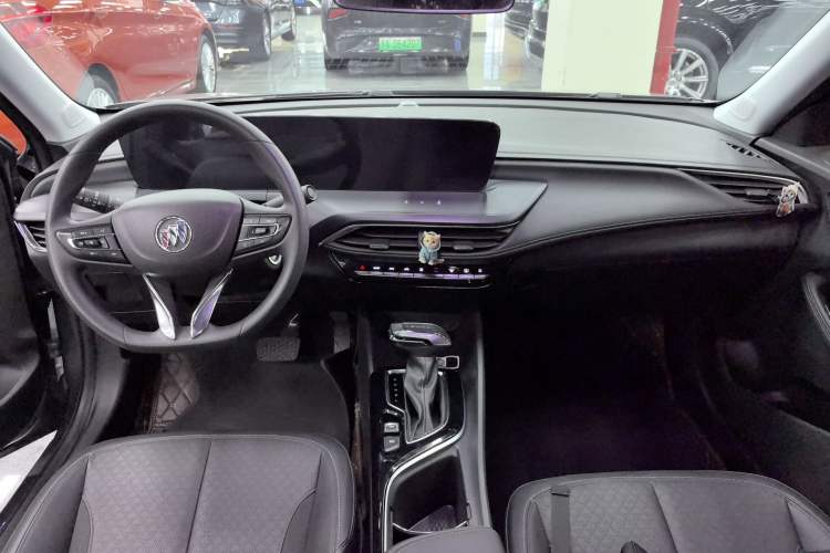 Used Buick Verano 2023 Pro Enjoyment Edition Center Console