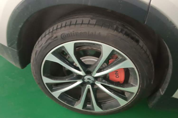 Used Nio ES8 2023 75 kWh Executive Edition
