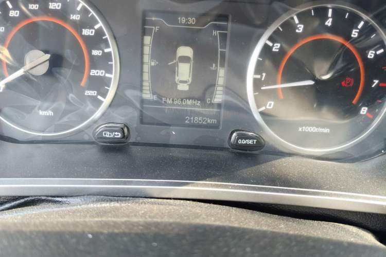 Used Chery Tiggo 3X 2021 PLUS 1.5L Manual "Pain-Free Red Date" Edition