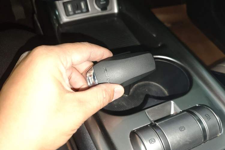 Used BYD Dolphin 2023 420 km Fashion Edition Vehicle Key