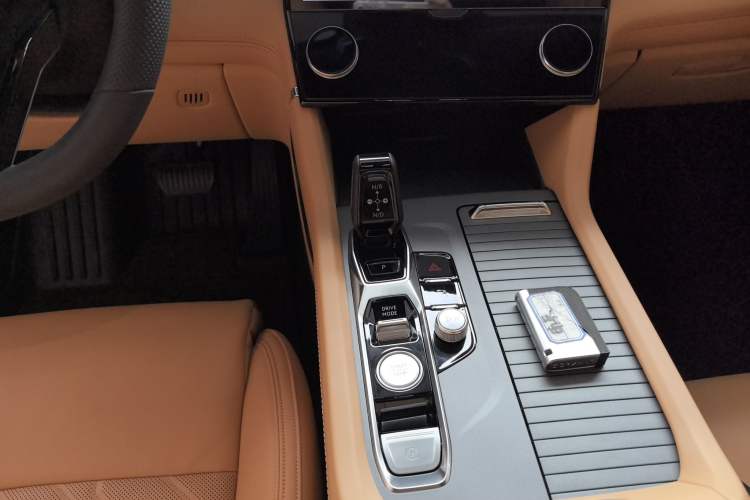 Used Lynk & Co 09 2024 2.0T Four-Wheel Drive Sport Edition Five Seats
