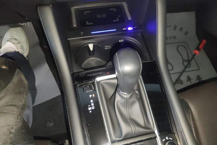 Used Mazda 3 Axela 2021 2.0L Automatic Zhi Rui Edition Gear Lever
