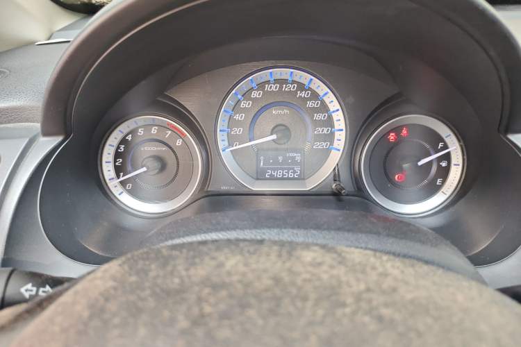 Used Honda City Classic 2012 1.5L manual Elite Edition