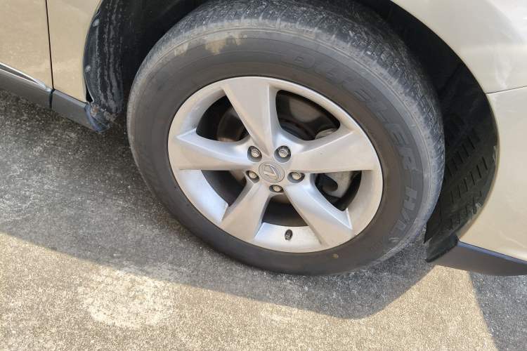 Used Lexus RX Classic 2012 270 Elegant Edition Right Front Wheel Hub