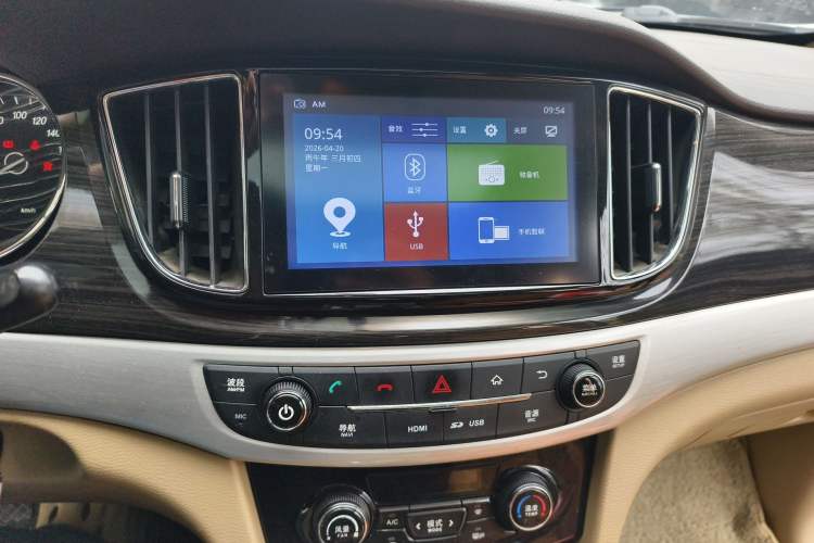 Used Baojun 730 2016 1.5L Manual Luxury Edition 7 Seats