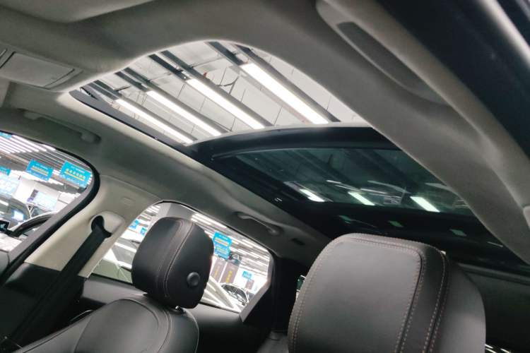 Used Jaguar F-PACE 2019 2.0T Four-Wheel Drive Urban Luxury Edition