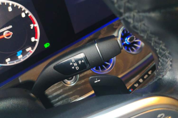 Used Mercedes-Benz CLS 2020 CLS 300 Luxury Model
