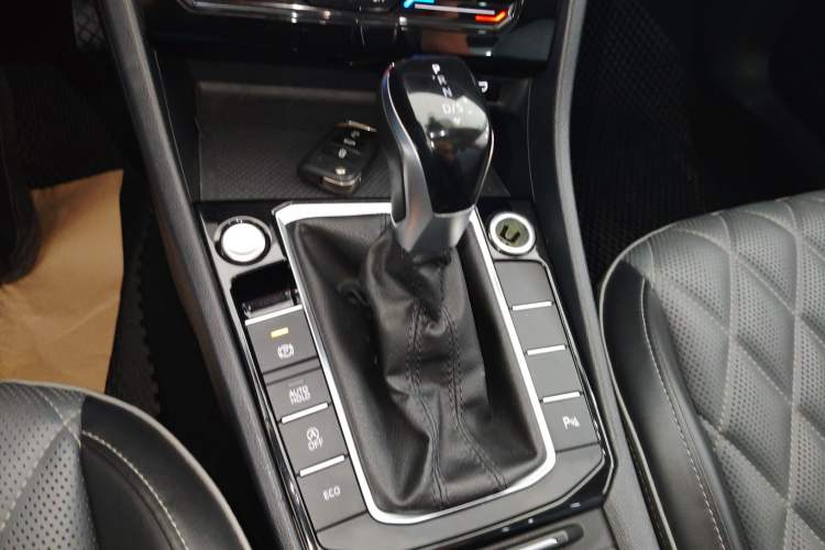 Used Volkswagen Sagitar 2023 200TSI DSG Excellence Edition
