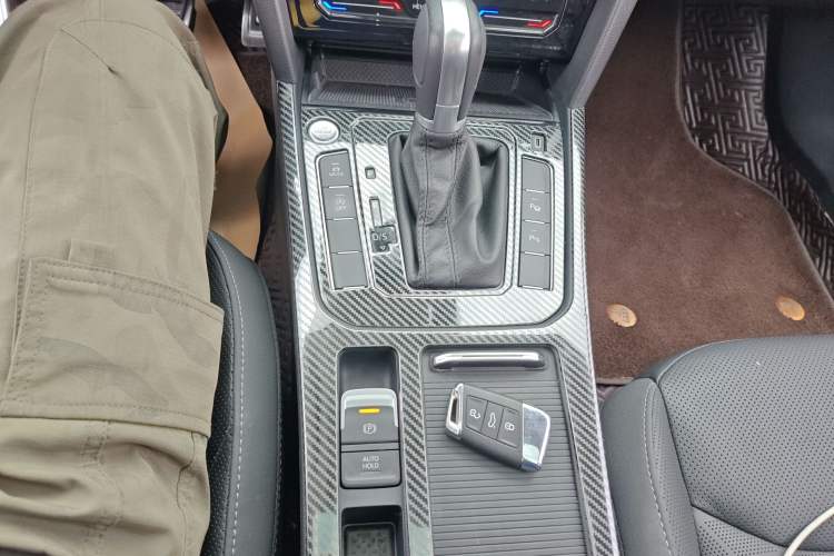 Used Volkswagen FAW-Volkswagen CC 2021 380TSI Striking Edition
