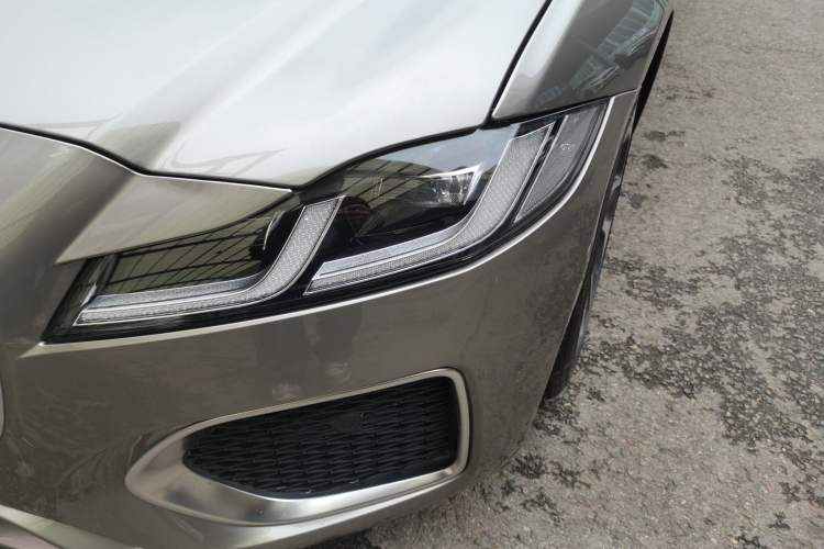 Used Jaguar XFL 2022 XFL 2.0T P200 Two-Wheel-Drive Elite Luxury Edition
