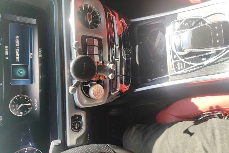 Used Mercedes-Benz G-Class 2024 G 500 Audio And AC Panel