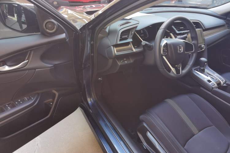 Used Honda Civic 2019 220TURBO CVT Dynamic Edition China VI