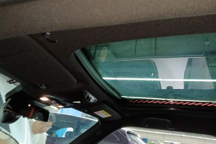 Used MINI Electric COOPER JCW 2025 JOHN COOPER WORKS