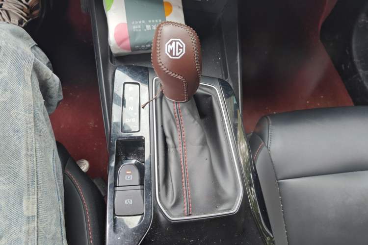 Used MG 5 2021 180 DVVT CVT Youth Luxury Edition
