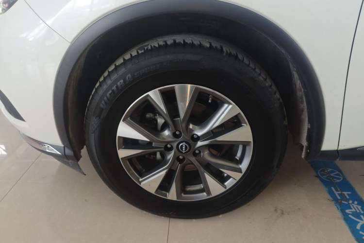 Used Nissan Murano 2021 2.5L XL Two-Wheel Drive Smart Connect Luxury Edition Left Front Wheel Hub