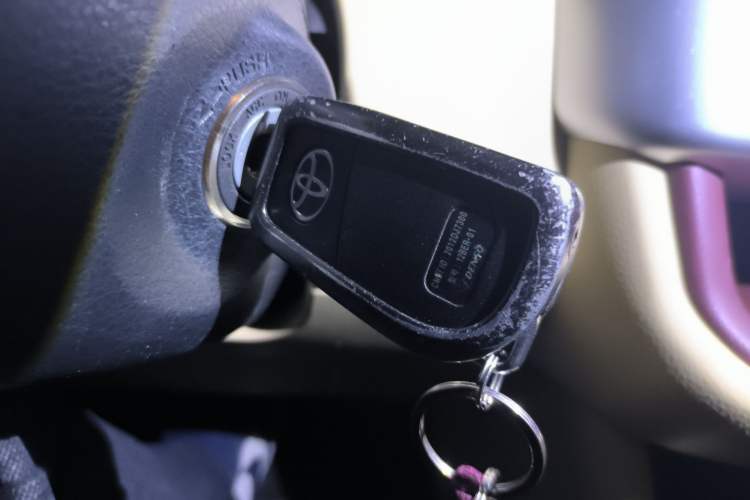 Used Toyota Highlander 2017 2.0T Four-Wheel Drive Elite Edition 7-Seater
