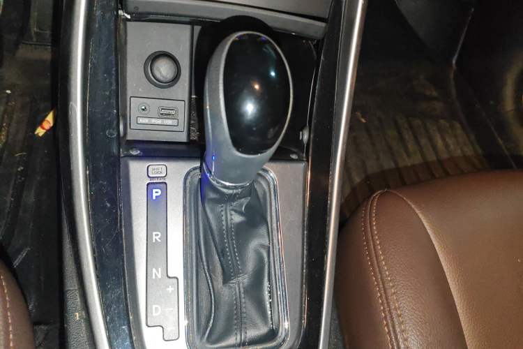 Used Hyundai Elantra (5th Generation / Langdong) 2013 1.6L Automatic Leading Model
