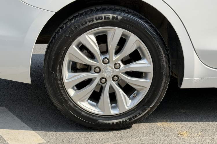 Used Buick GT 2019 15T Dual-Clutch Connected Elite Model China VI