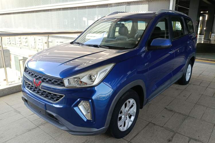 Used Wuling Hongguang S3 2018 1.5T Manual Luxury Model China V Standard