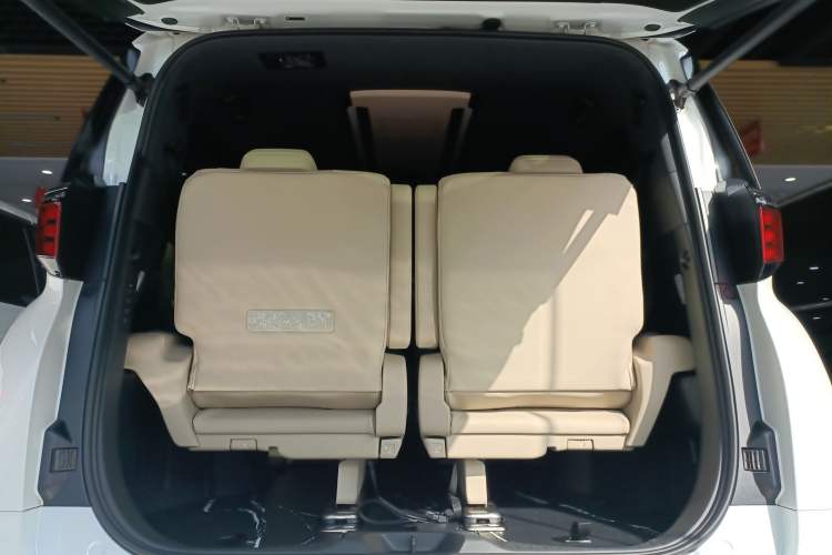 Used Toyota Alphard 2024 Dual-Engine 2.5L Prestige Edition