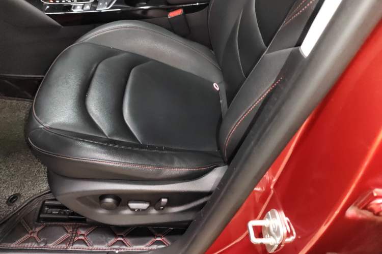 Used BORGWARD BX5 2017 20TGDI Automatic Two-Wheel Drive Pioneer Edition
