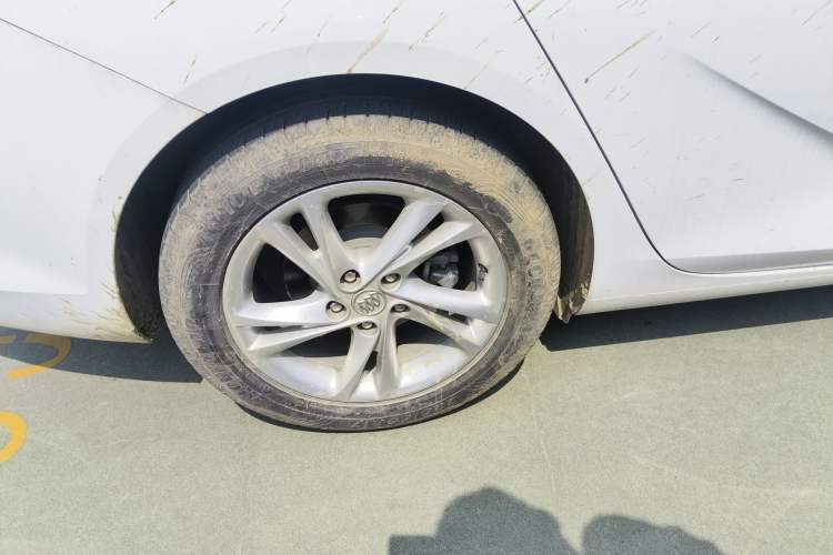 Used Buick Regal 2022 552T Smart Edition Right Rear Wheel Hub